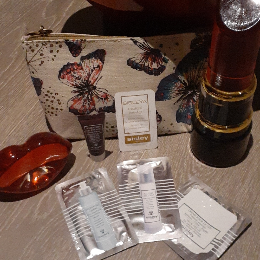Sisley paris sample set and bag 6pcs